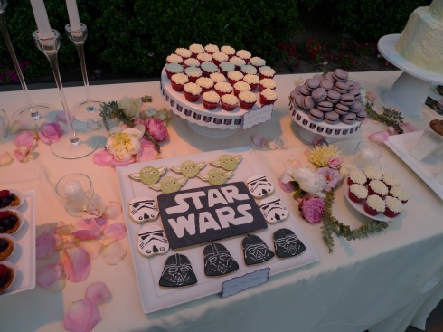 The Force was strong with this full dessert bar and Star Wars cookies.